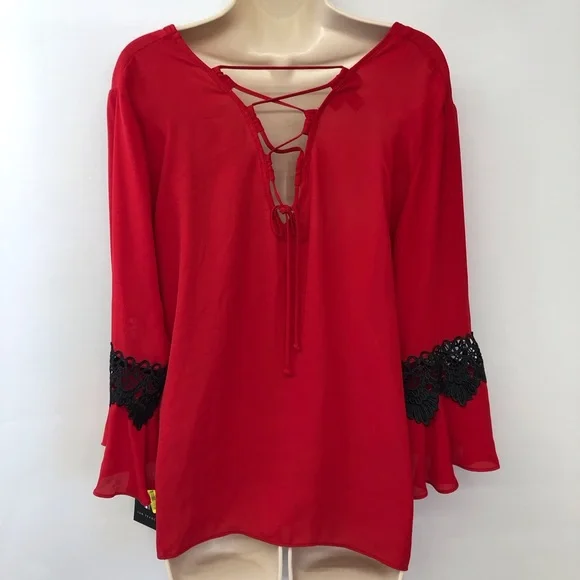 NWT I.N. San Franscisco Red Back Lace Top - Picture 15 of 16